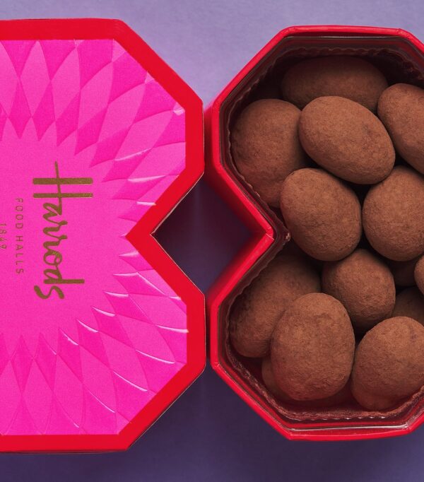 Harrods 德國製可可粉杏仁 心形禮盒