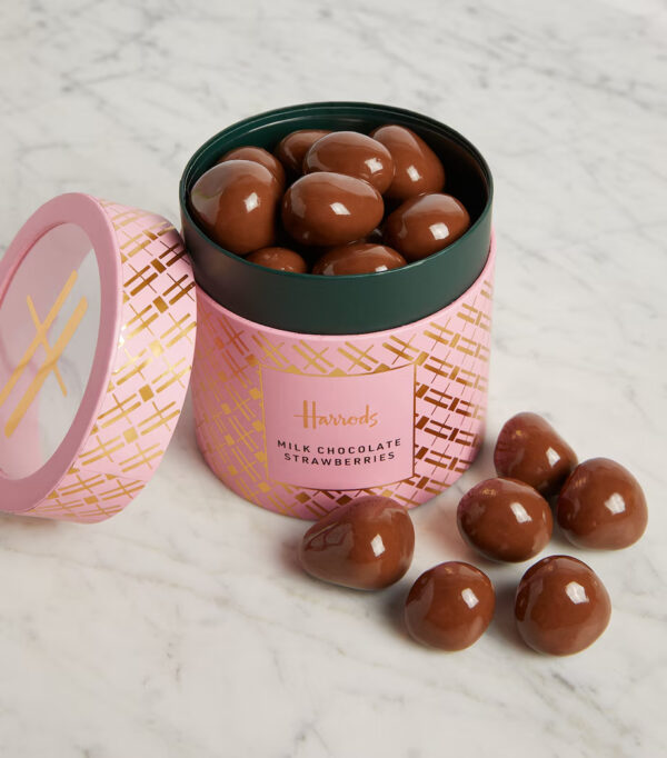 Harrods 哈洛德百貨 盒裝 草莓牛奶巧克力球 情人節禮物 交換禮物 熱銷伴手禮 整顆草莓