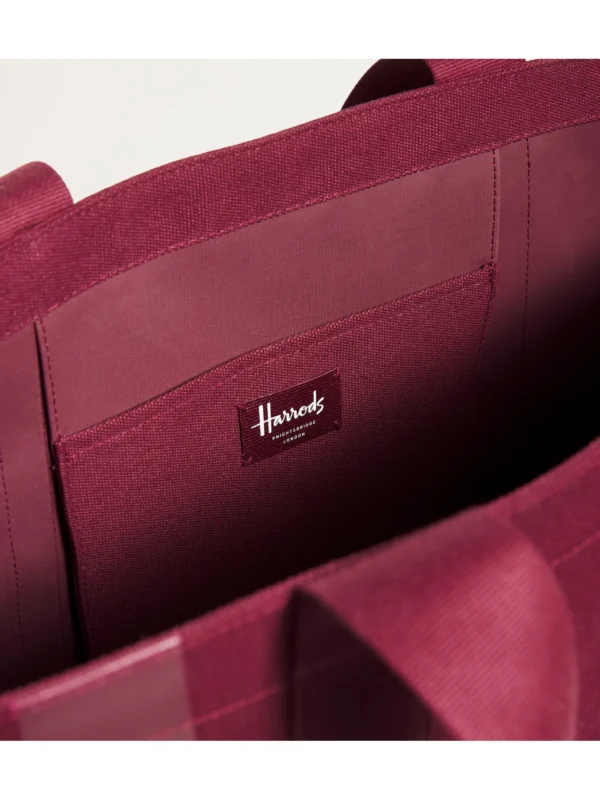 高品質 16 盎司純棉帆布材質近拍與 Harrods 精緻印刷字樣細節