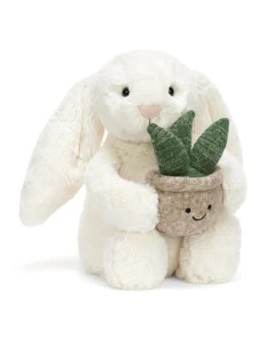 Jellycat 奶油兔子植栽細節,展示柔軟絨毛、立體針織多肉綠葉與毛氈花盆材質