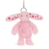 JELLYCAT Blushkin Blossom Bunny Bag Charm_1 Jellycat 腮紅粉花兔子鑰匙圈吊飾正面照 - 擁有療癒粉紅絨毛與精緻花朵耳朵的包包配件
